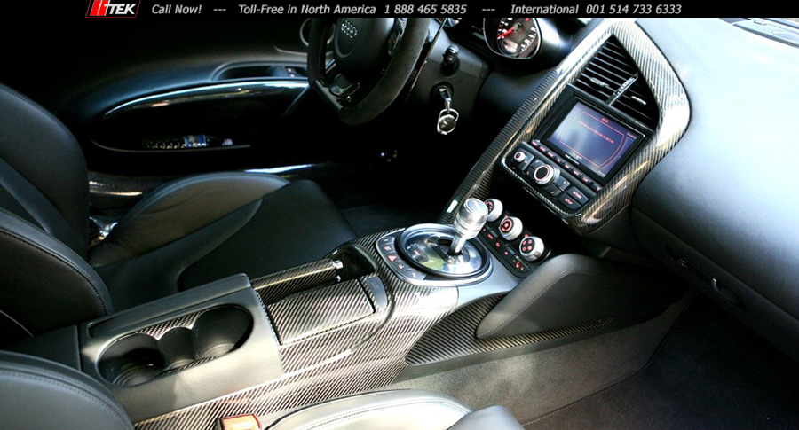 MACR8-02-03_Audi_R8_CF_console