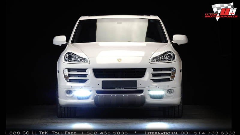 JE Design Cayenne 957 S Body Kit Image 2 of 9