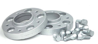 image - wheelspacers for  widebody kit