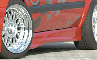 rievg4c_02L_infinity_sideskirt_xy
